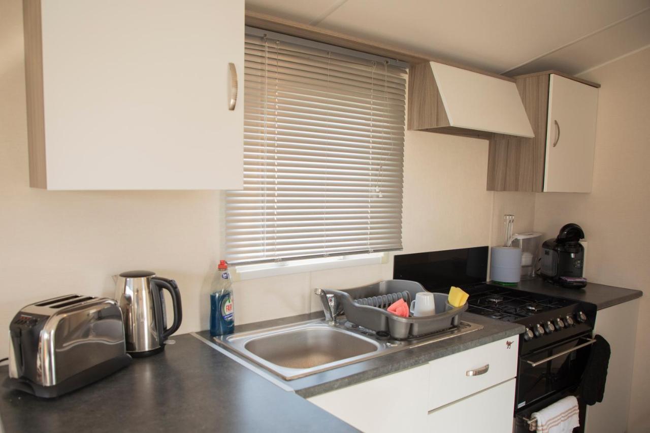 Вилла 41 Orchard Bank, 3 Bed, Rockley Park Пул Экстерьер фото